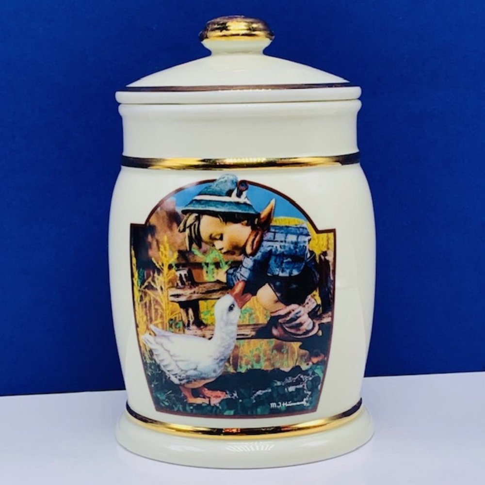 Hummel canister jar vtg Danbury Mint kitchen decor